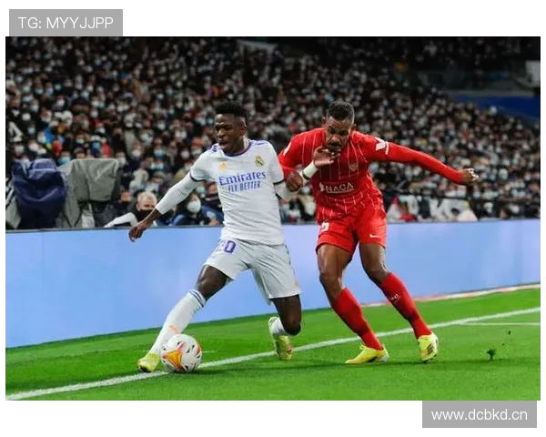 维尼修斯赛场怒斥普雷斯蒂安尼 维尼修斯赛场怒斥普雷斯蒂安尼